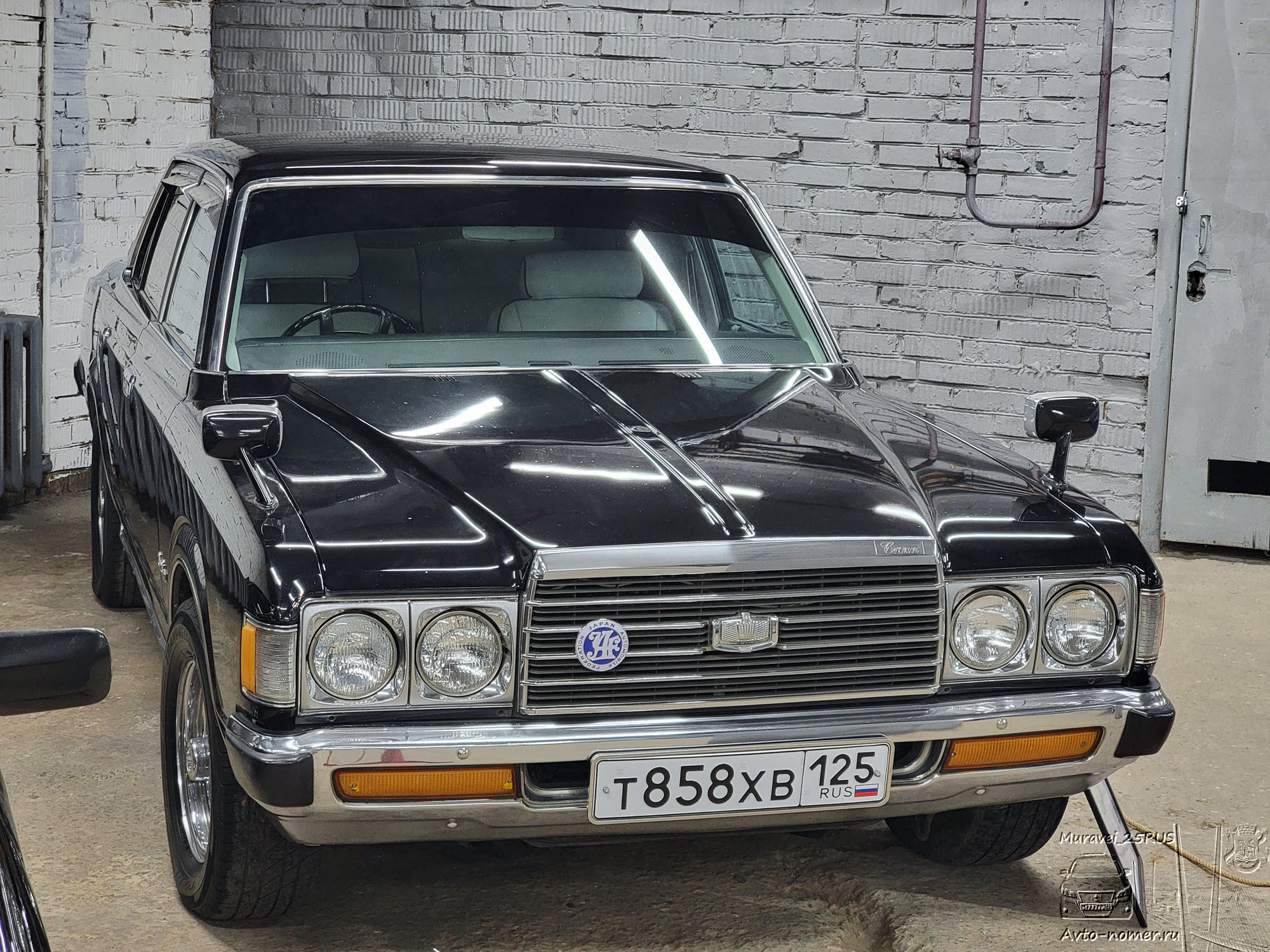 т 858 хв 125, Toyota Crown 5th gen Sedan (S80/S90/S100), 1974–1979