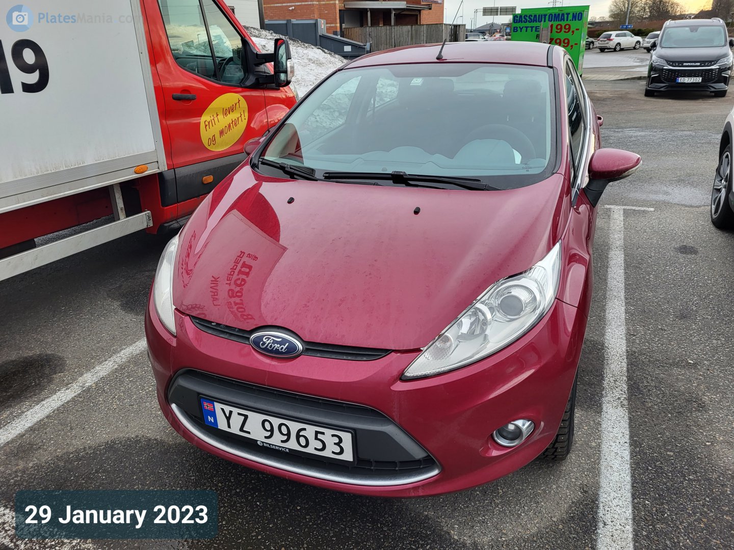 YZ 99653, Ford Fiesta 6th gen 3-door Hatch (B299; JA8), 2008–2013