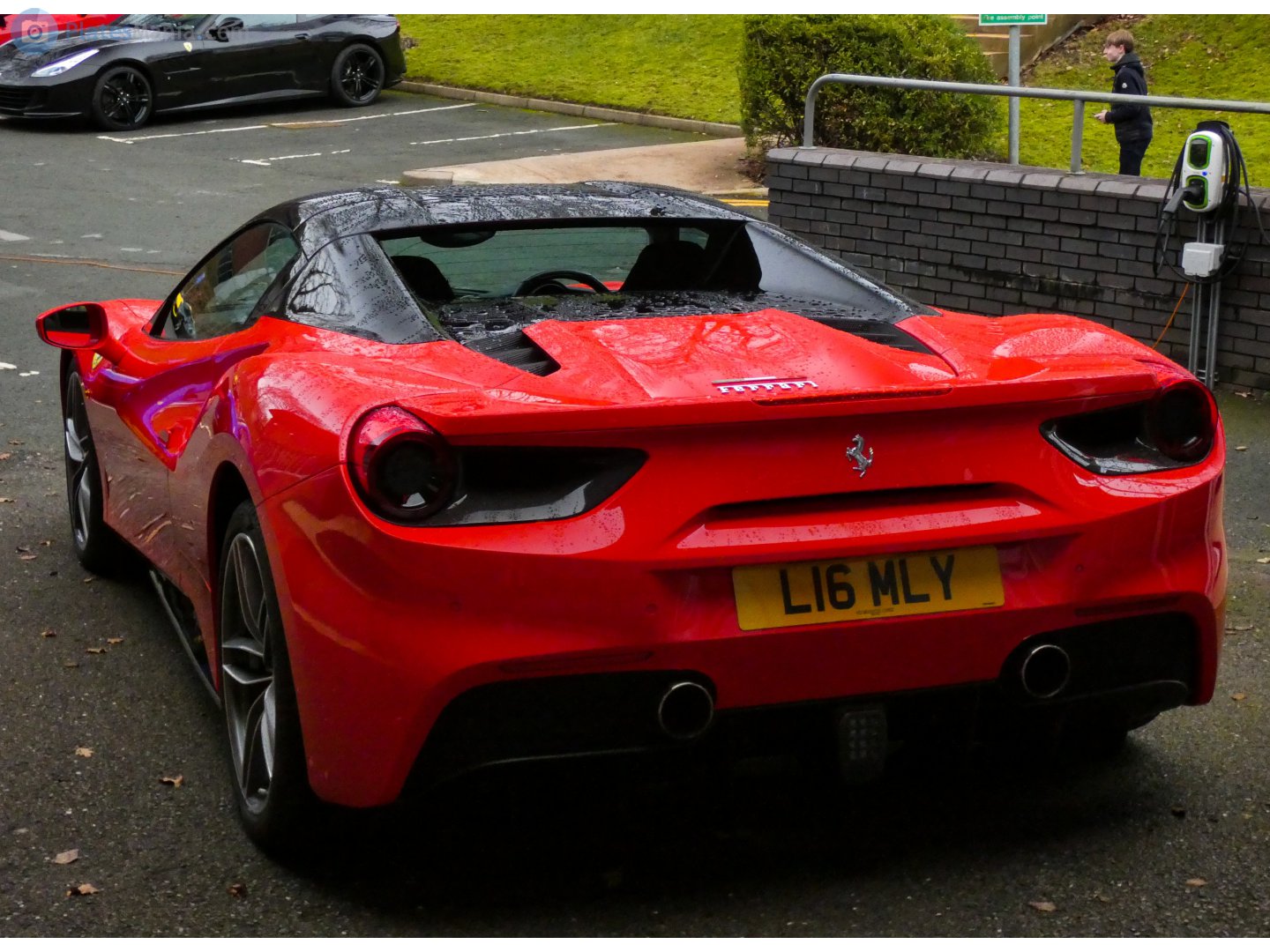 L16MLY, Ferrari 488 1st gen Spider (F142M), 2015–2019
