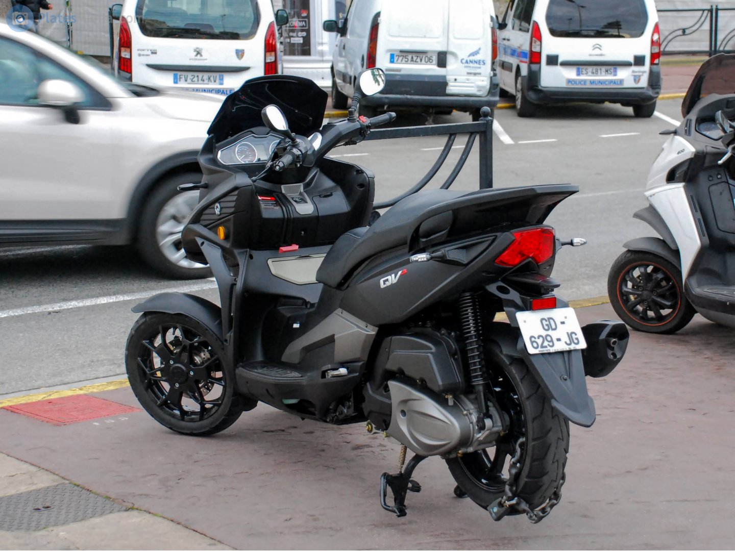 GD-629-JG, Quadro QV3 