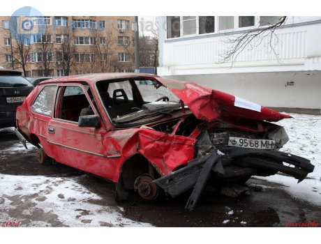 ф 9568 МН, Volvo 340-Series