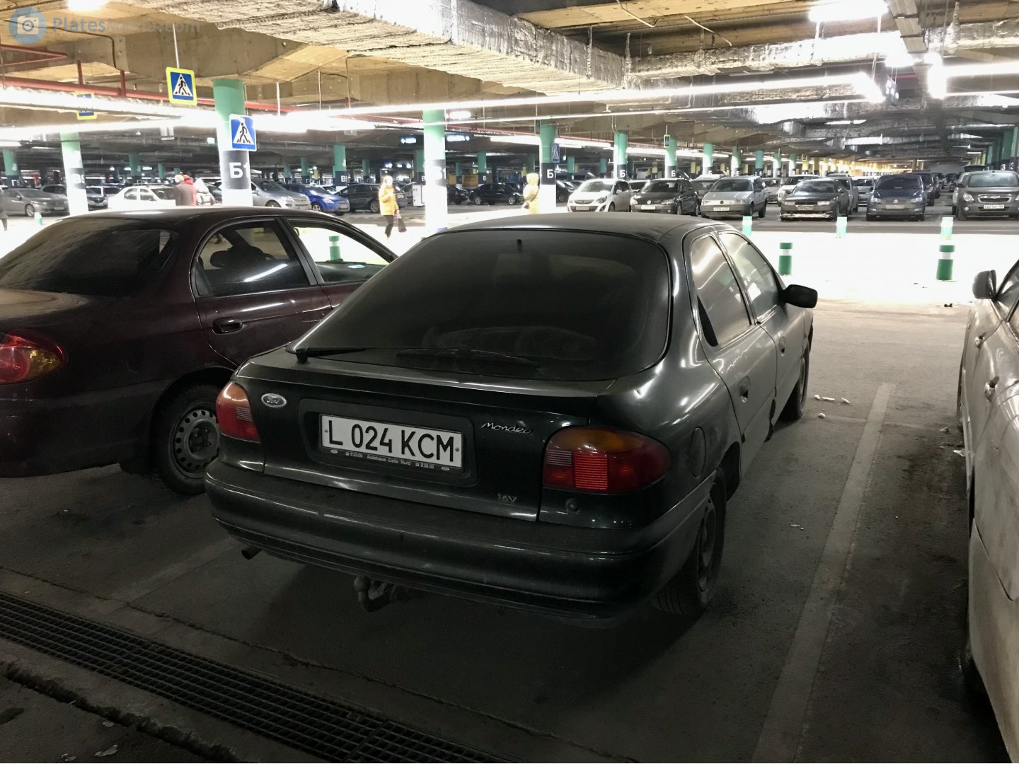 L 024 KCM, Ford Mondeo 1st gen Sedan/Liftback (Mk1; CDW27), 1993–1996