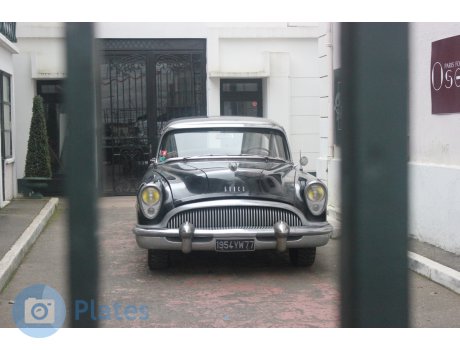 1954 YW 77, Buick Roadmaster