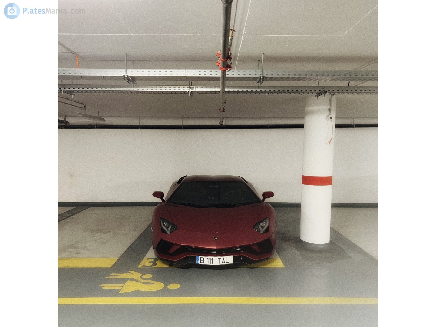 B 111 TAL, Lamborghini Aventador LP740-4 S, 2016–2021