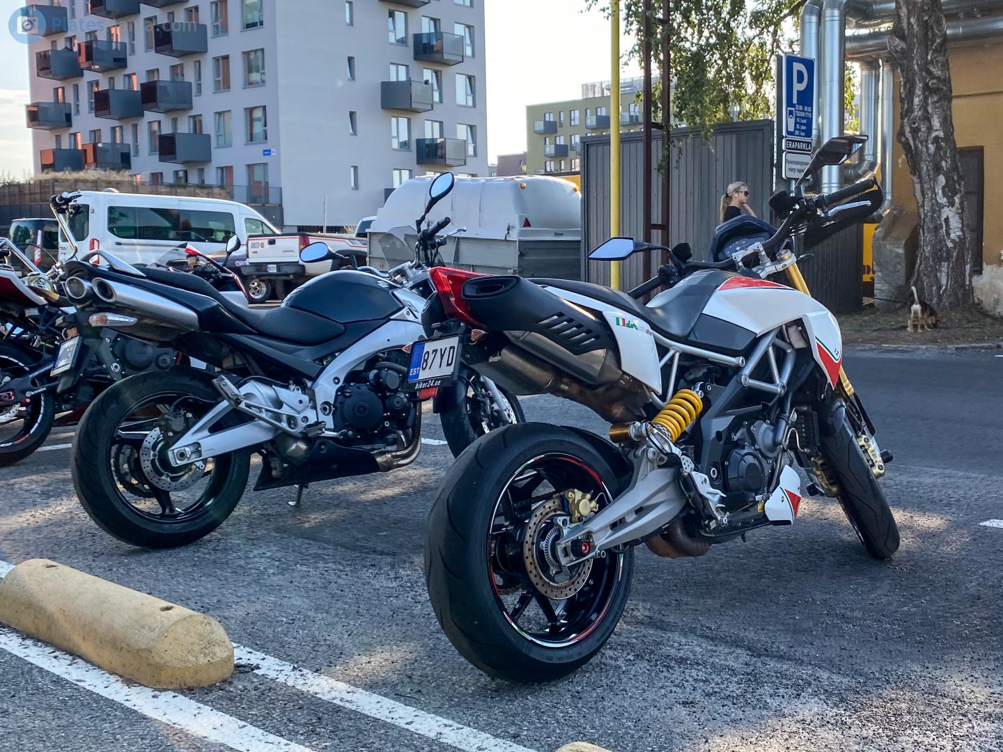 87 YD, Aprilia Dorsoduro 