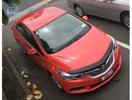 LJD611, Holden Astra