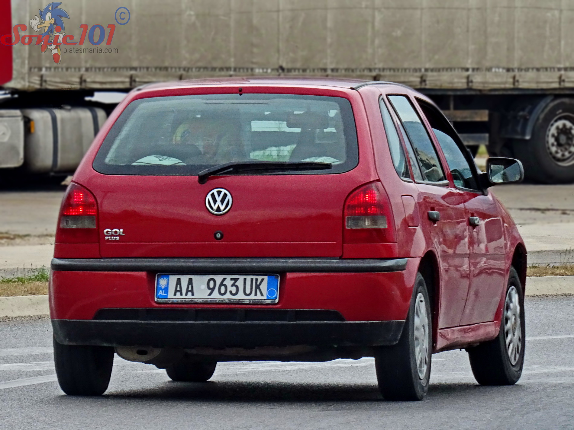 AA 963 UK, Volkswagen Gol 2nd gen 5-door Hatch (G3; 37/5X/5W), 1st facelift, 1999–2005