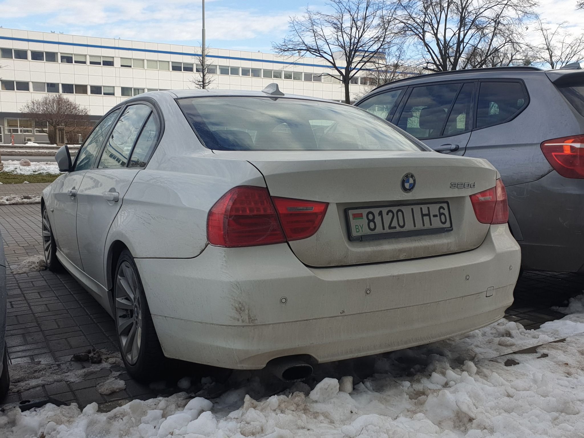 8120 IH-6, BMW 3 Series 5th gen Sedan (E90), 2005–2011