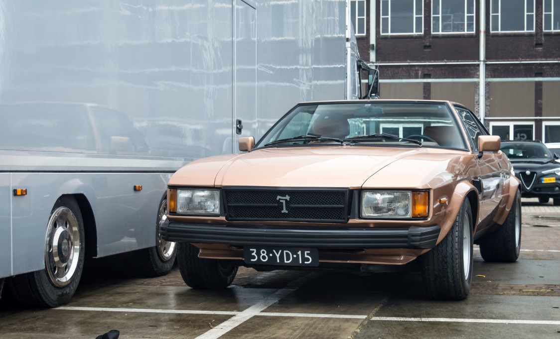 38-YD-15, De Tomaso Longchamp 