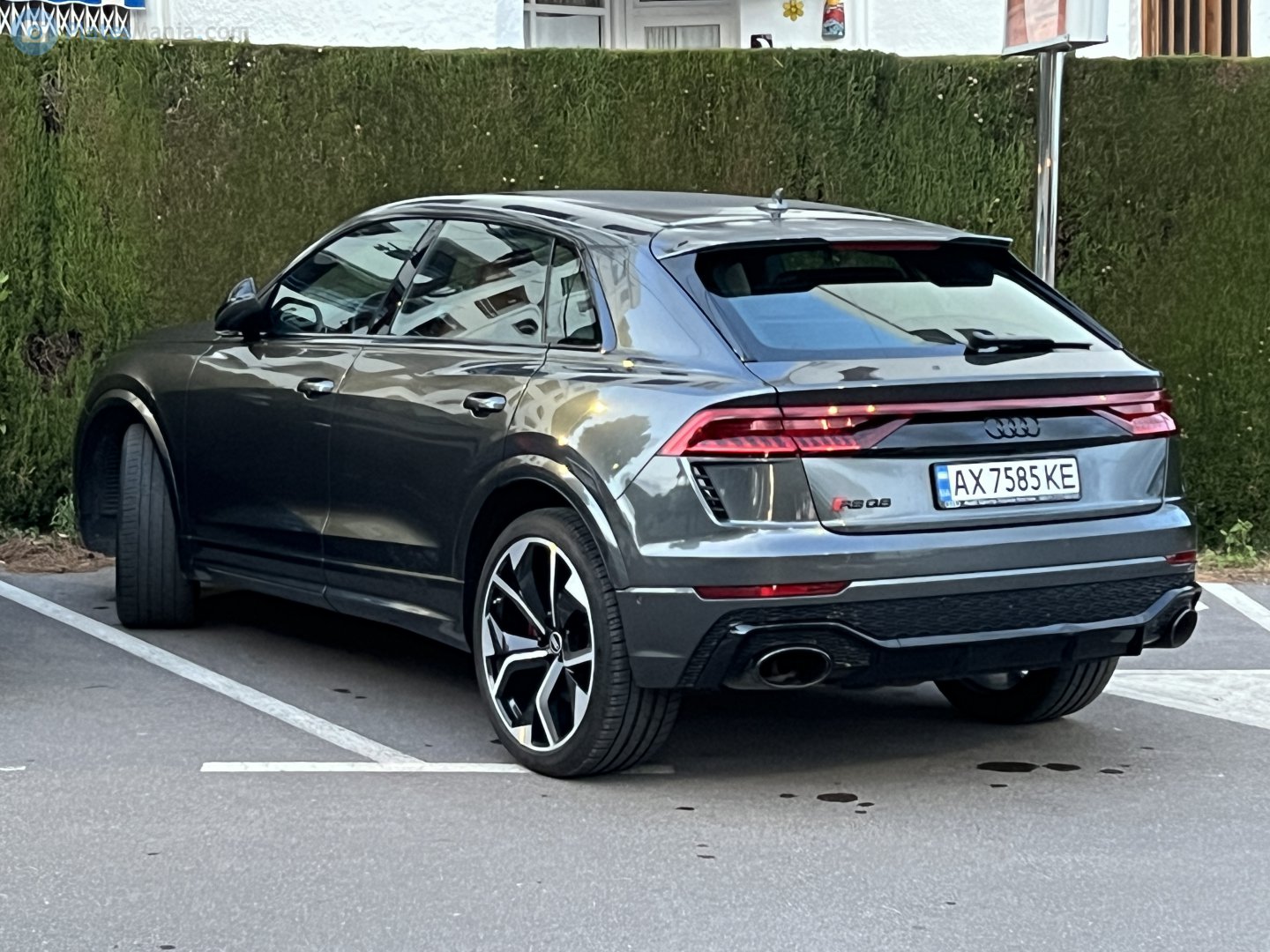 AX 7585 KE, Audi RS Q8 1st gen (4MN), 2020–2024