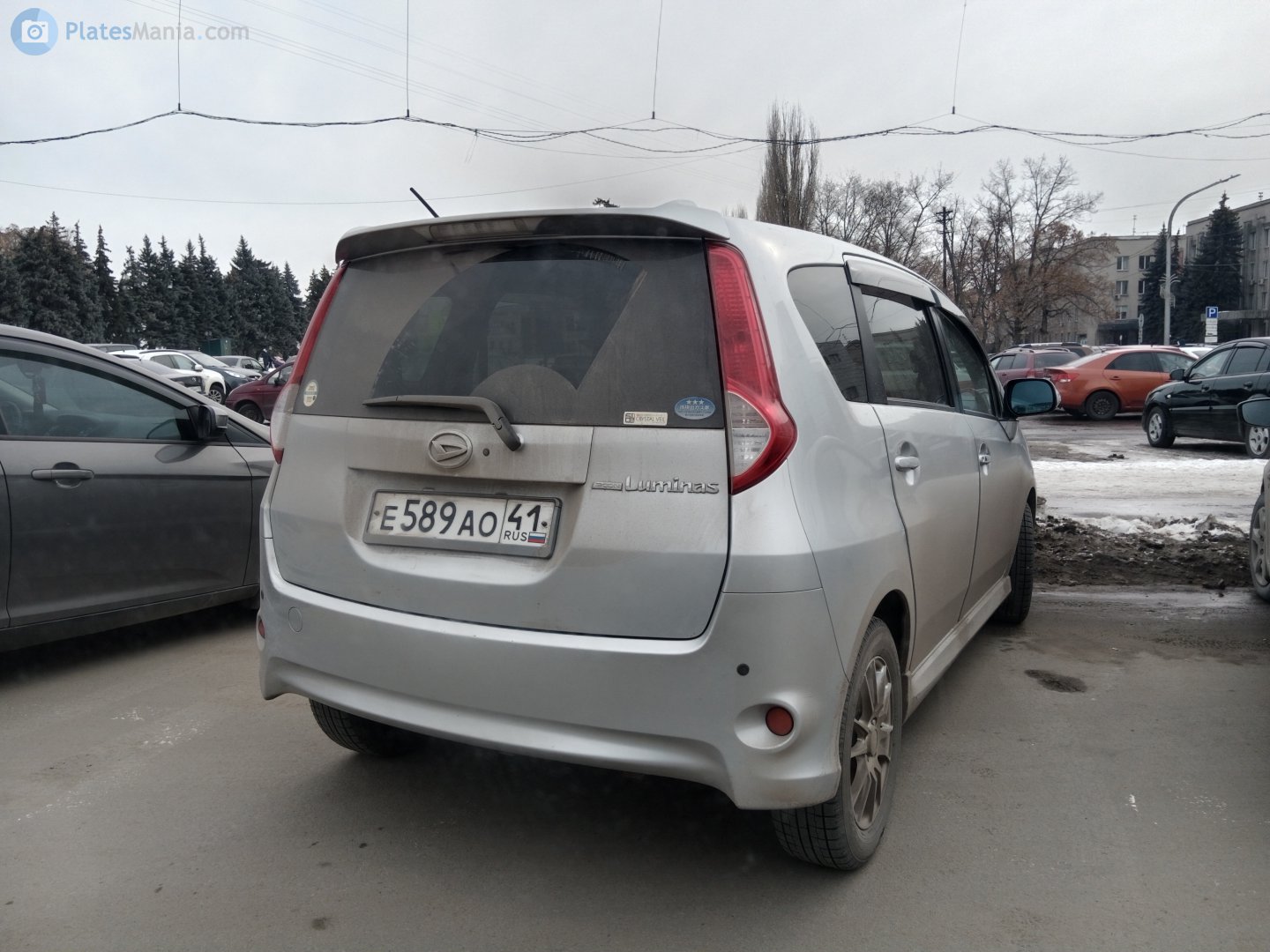 е 589 ао 41, Daihatsu Boon Luminas 