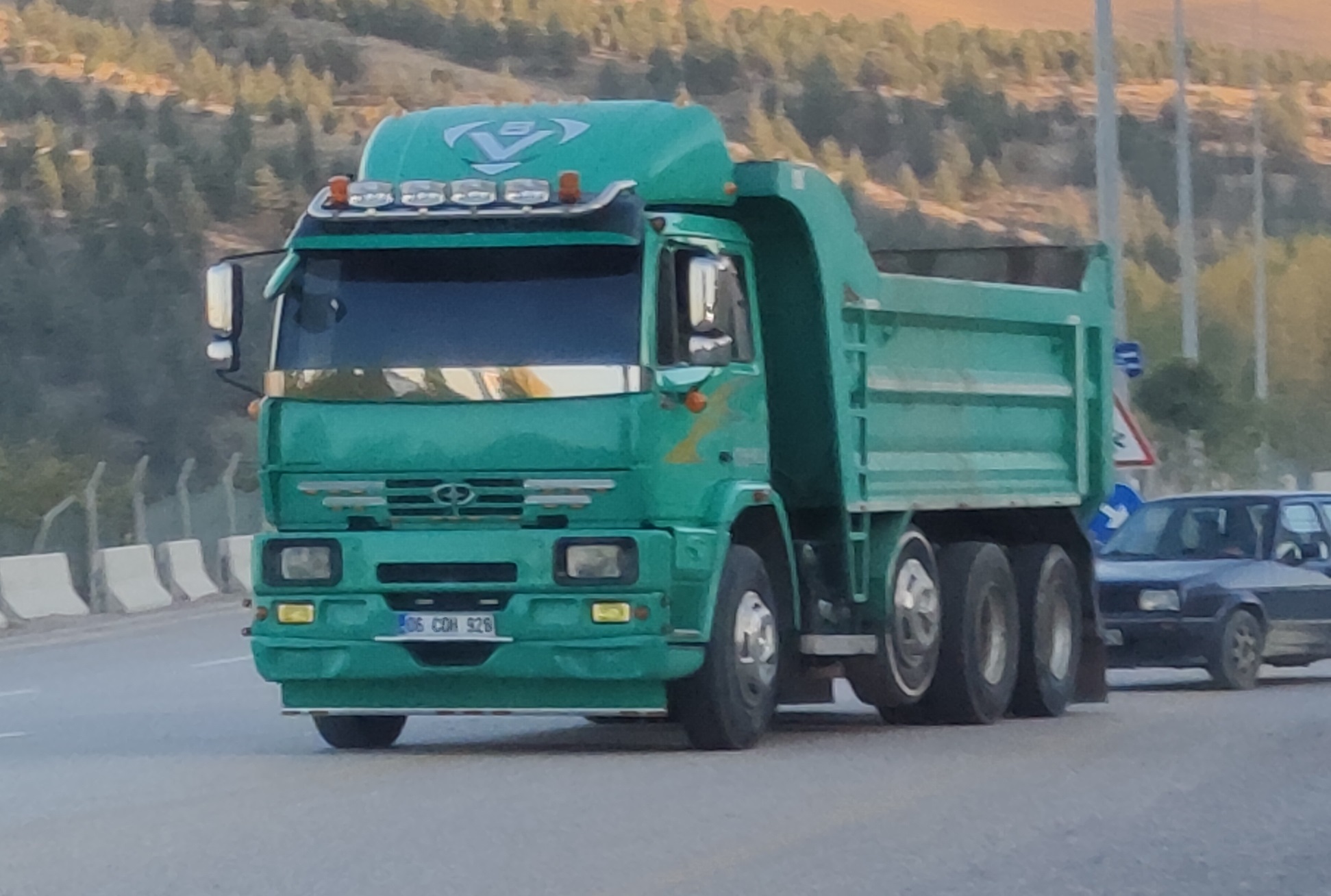 06 CDH 926, Askam 8-Litre 