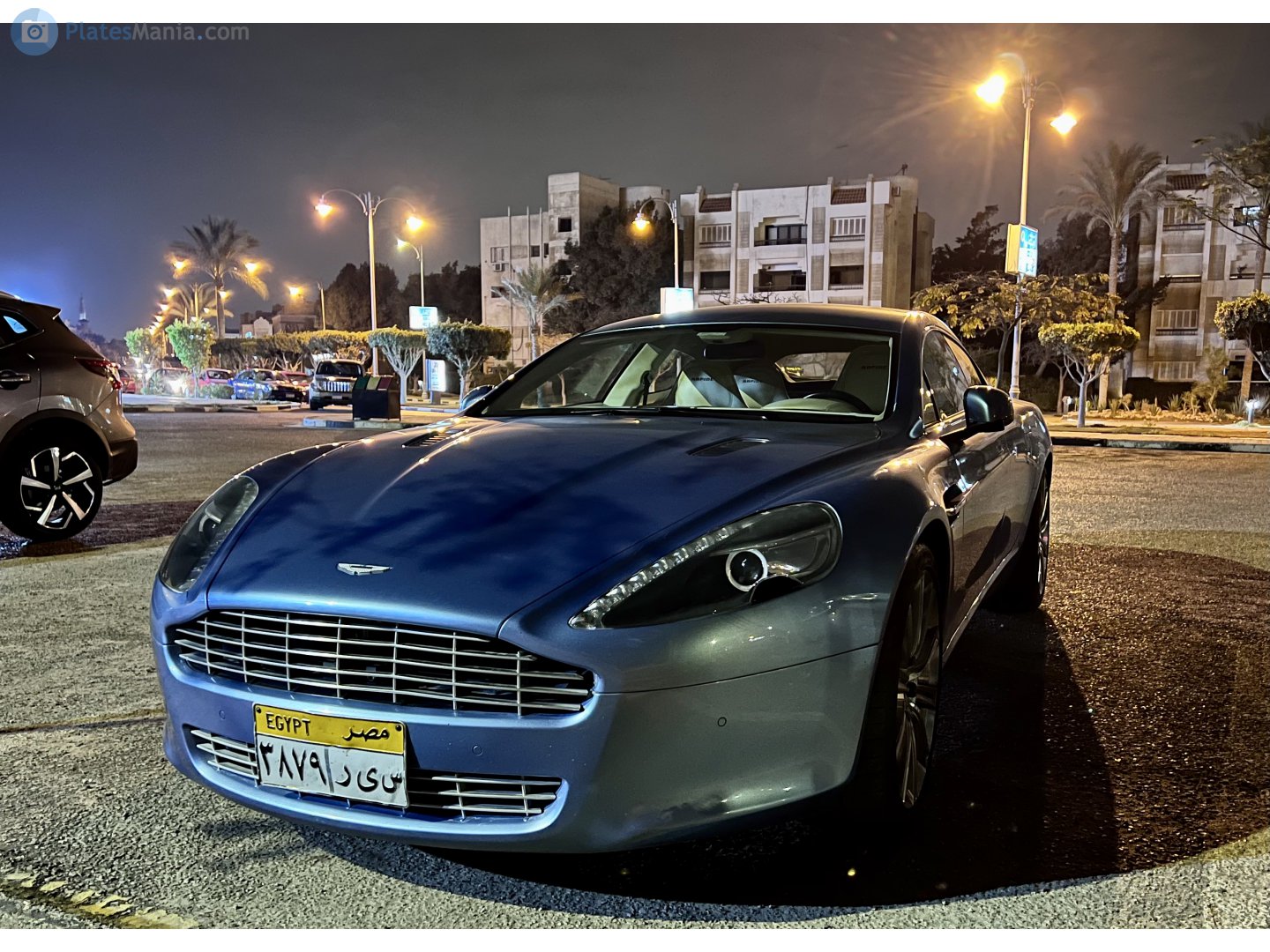 ٣٨٧٩ رىس, Aston Martin Rapide 