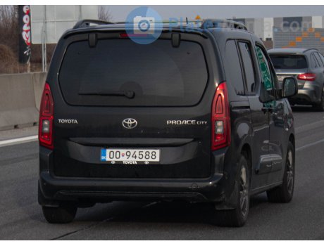 OO-94588, Toyota ProAce City