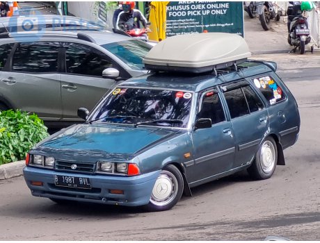 B 1987 BVL, Mazda Vantrend