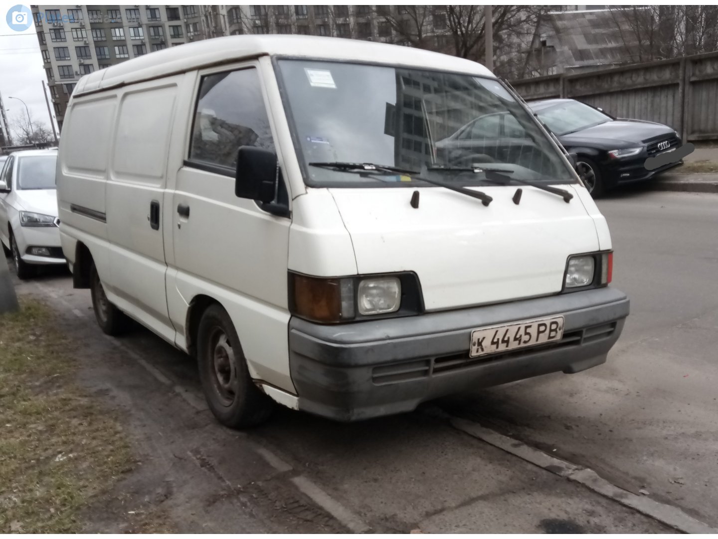 к 4445 РВ, Mitsubishi L300 2nd gen (PO), 1986–1999