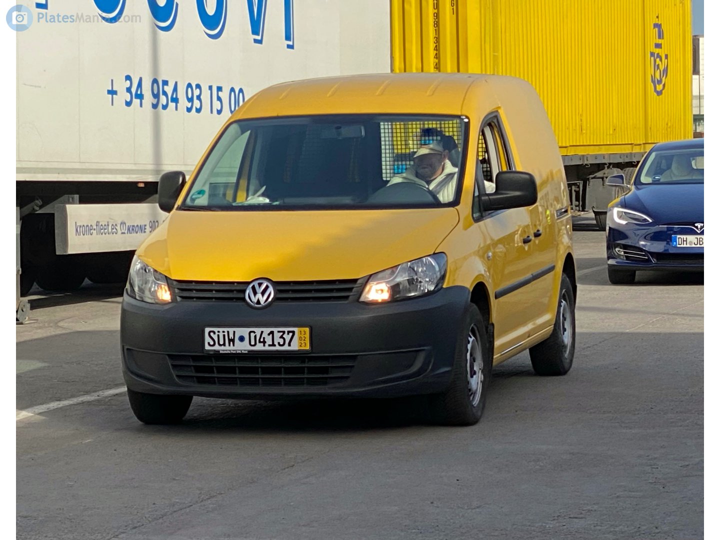 SÜW 04137, Volkswagen Caddy 3rd gen (2K), 1st facelift, 2010–2015