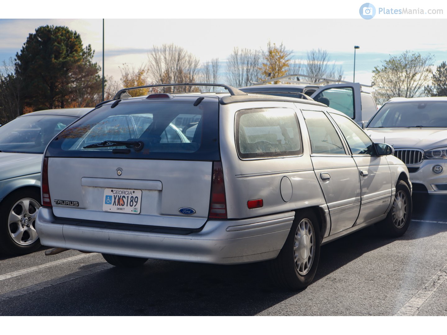 XXS189, Ford Taurus 2nd gen Station Wagon (DN5), 1991–1995