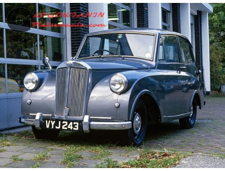 VYJ 243, Triumph Mayflower