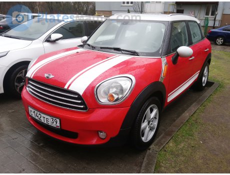 с142те39, MINI Countryman