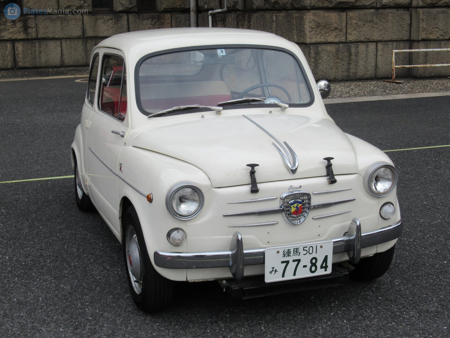 練馬 501 み 7784, Abarth 850 