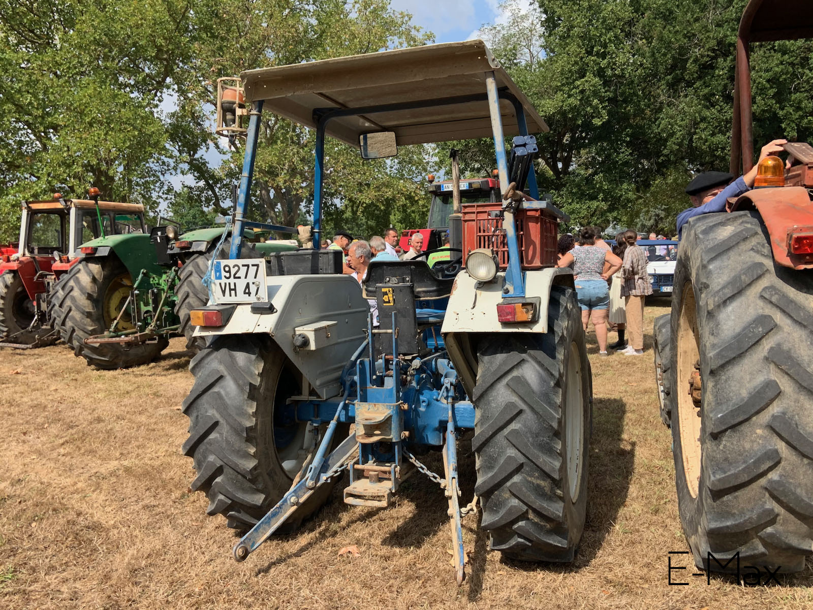 9277 VH 47, Ford 3000-Series 