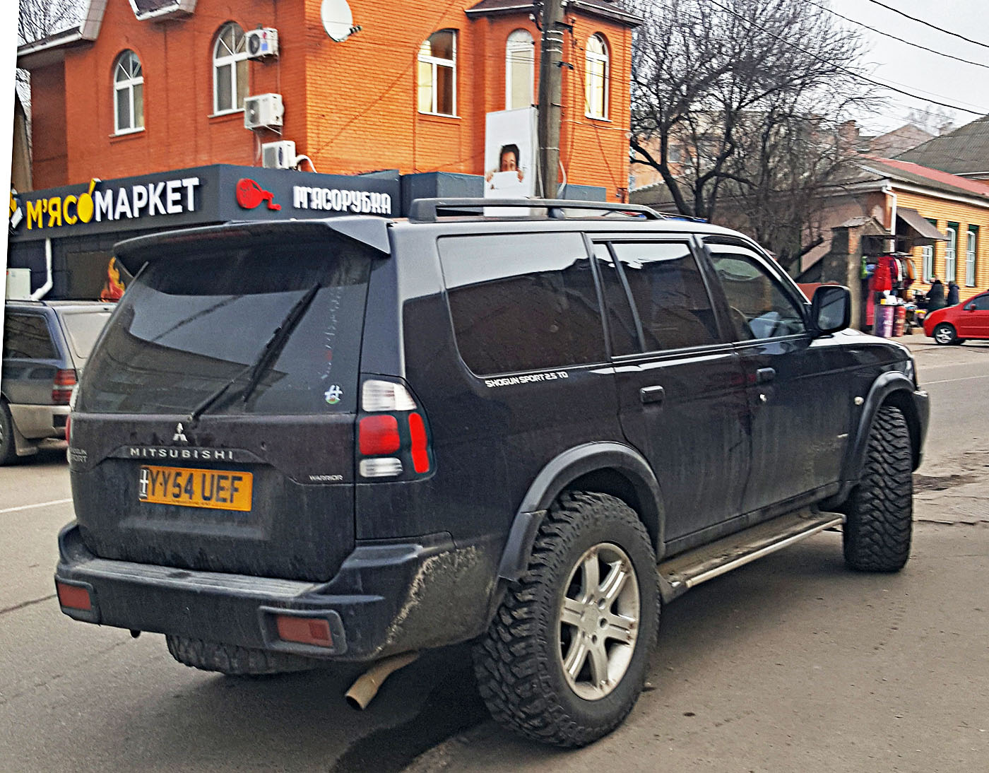 YY54UEF, Mitsubishi Shogun Sport 1st gen (K80/K90/PA), 2000–2006