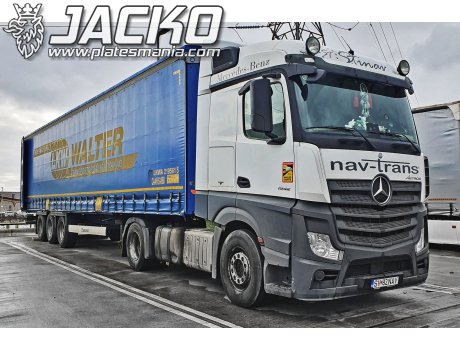 SV 82 NAV, Mercedes-Benz Actros