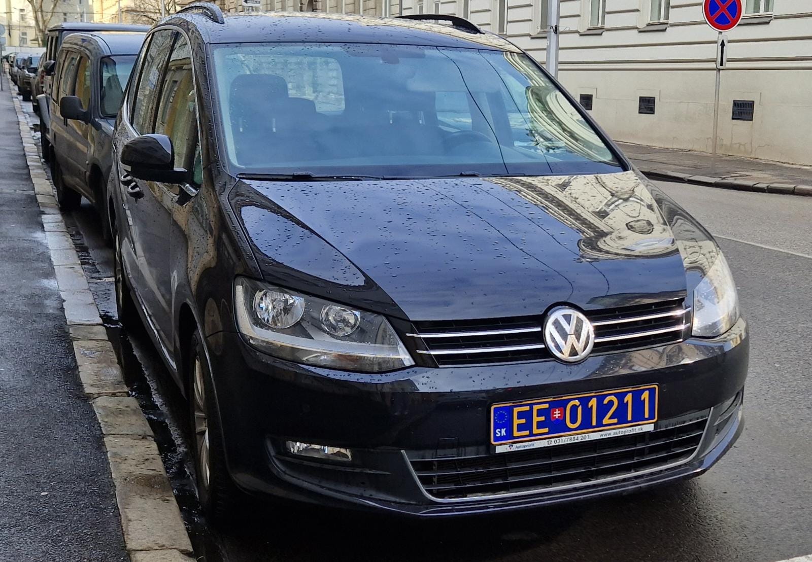 EE 01211, Volkswagen Sharan 2nd gen (7N), 2010–2022