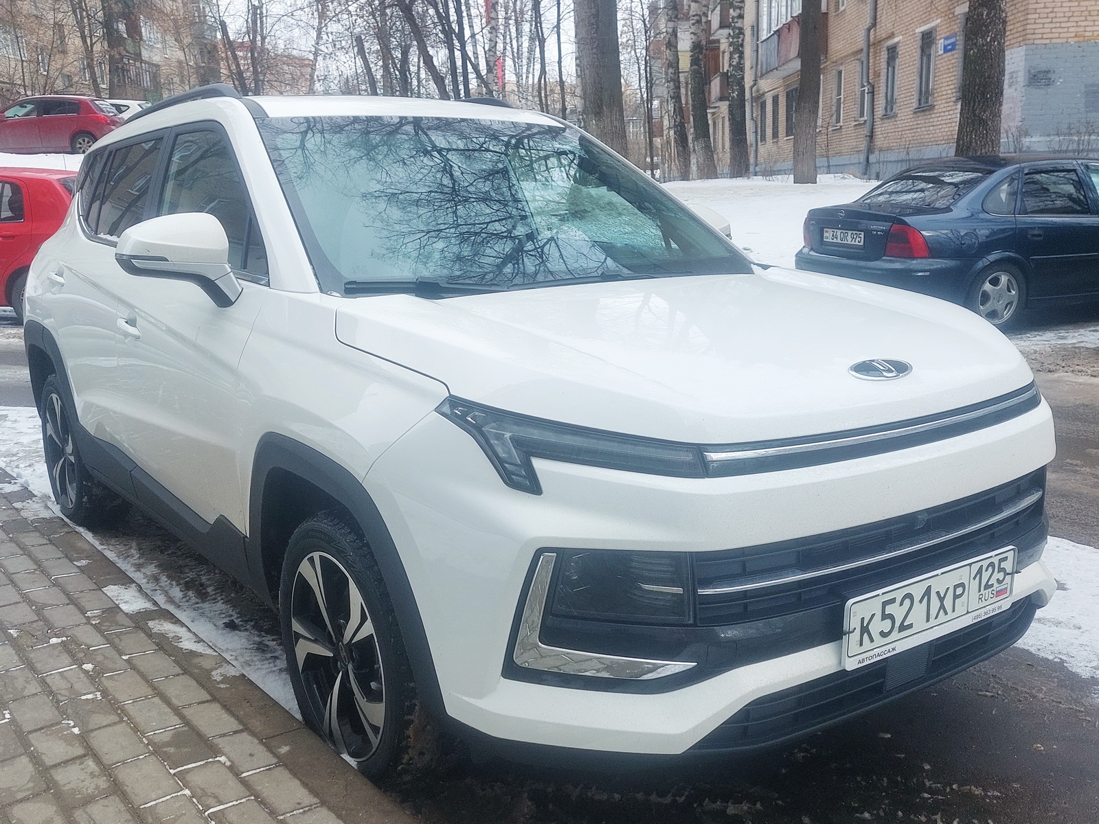 к 521 хр 125, Moskvich (AZLK) 3 213505 (DA21), 2022– (rebadged JAC JS4)