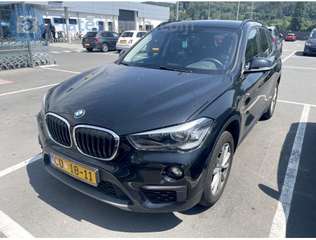 CD 18-11, BMW X1