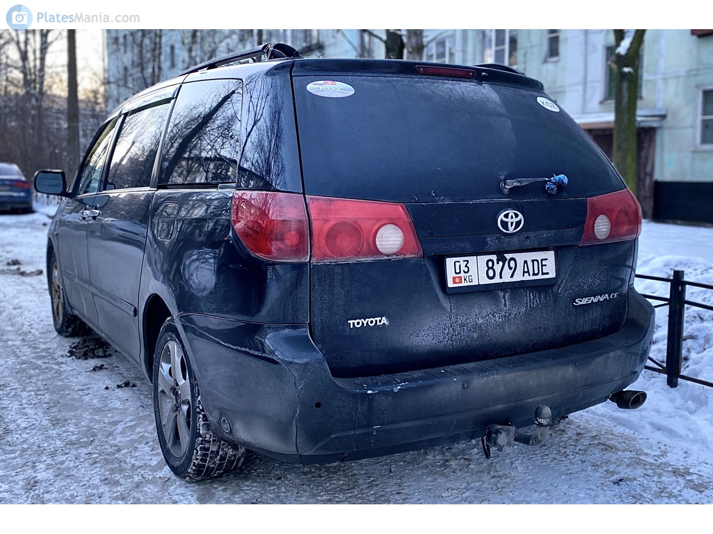 03 879 ADE, Toyota Sienna 2nd gen (XL20), 2003–2009