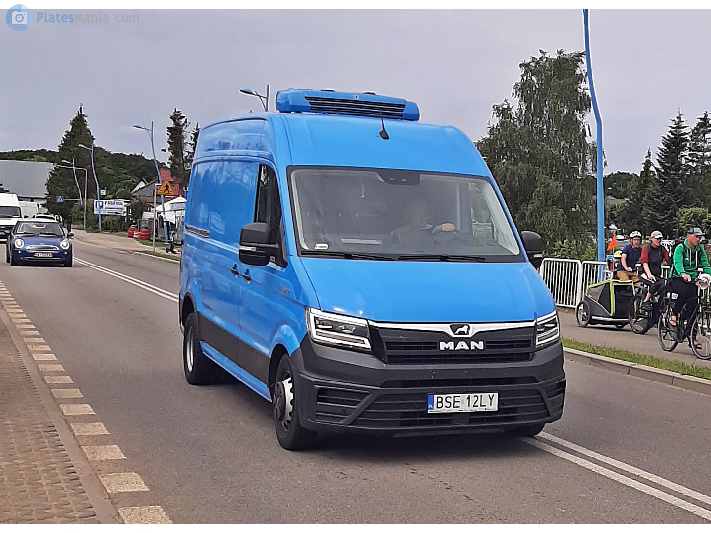 BSE 12LY, MAN TGE 1st gen Van (UY), 2017–