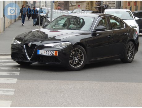 I 12BZ, Alfa Romeo Giulia