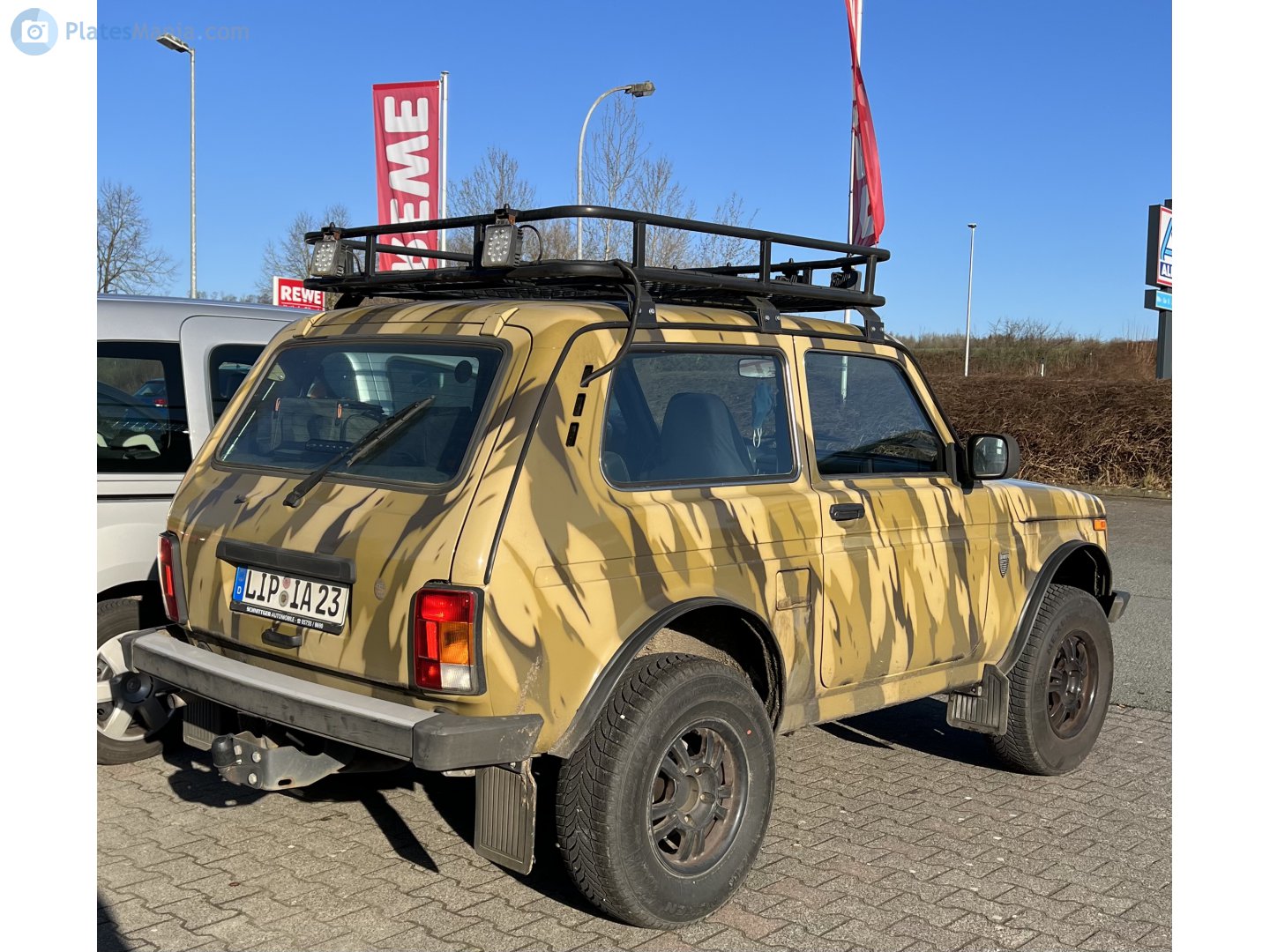 LIP IA 23, Lada (VAZ) 2121 Нива 21213/21214 (Legend), 1994–