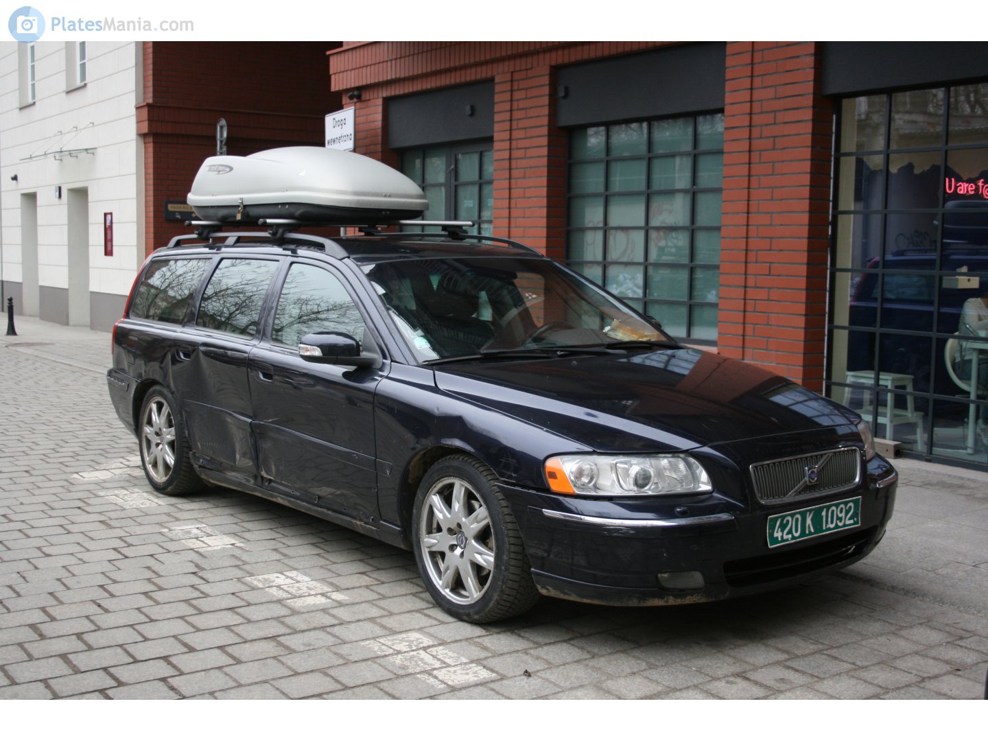 420 K 1092, Volvo V70 2nd gen (285), 2000–2007