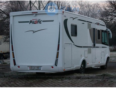 ZH 261988, Pilote G-Series