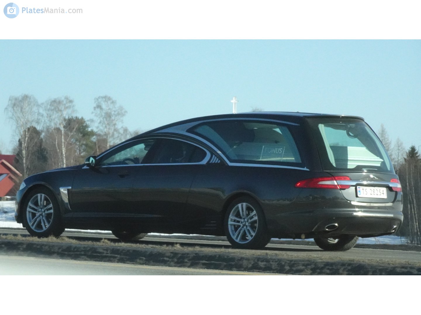 TS 28254, Jaguar XF 1st gen Sportbrake (X250), 2012–2015