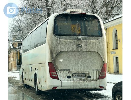 о666кв47, Higer KLQ61*2