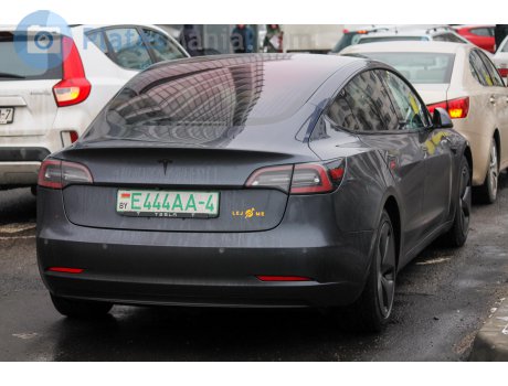 E444 AA-4, Tesla Model 3