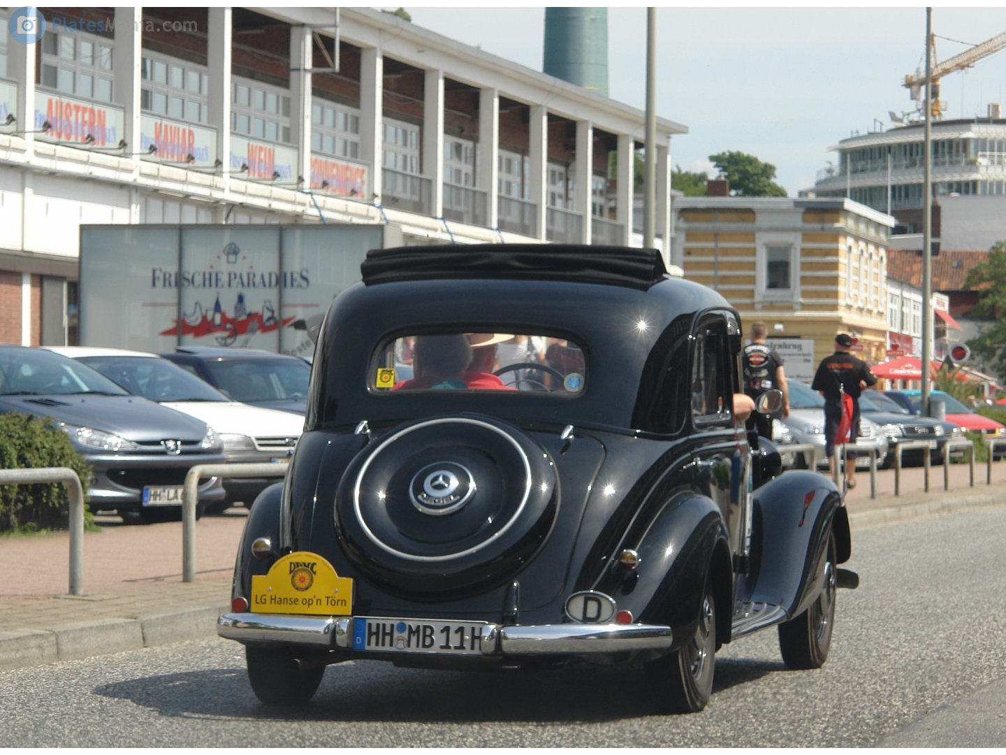 HH MB 11 H, Mercedes-Benz 200/230 