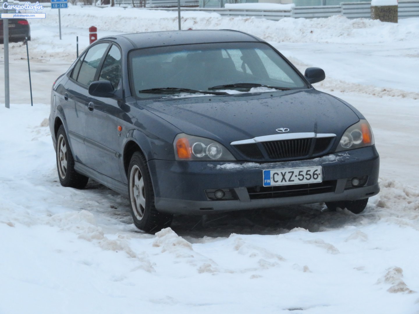 CXZ-556, Daewoo Evanda 1st gen (V200), 2002–2004