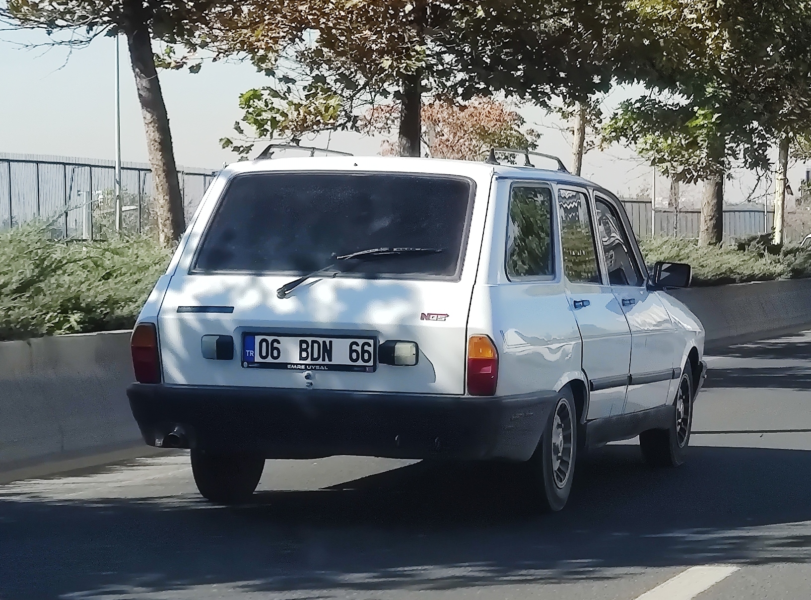 06 BDN 66, Renault 12 1st gen Break (X17), 1970–1980