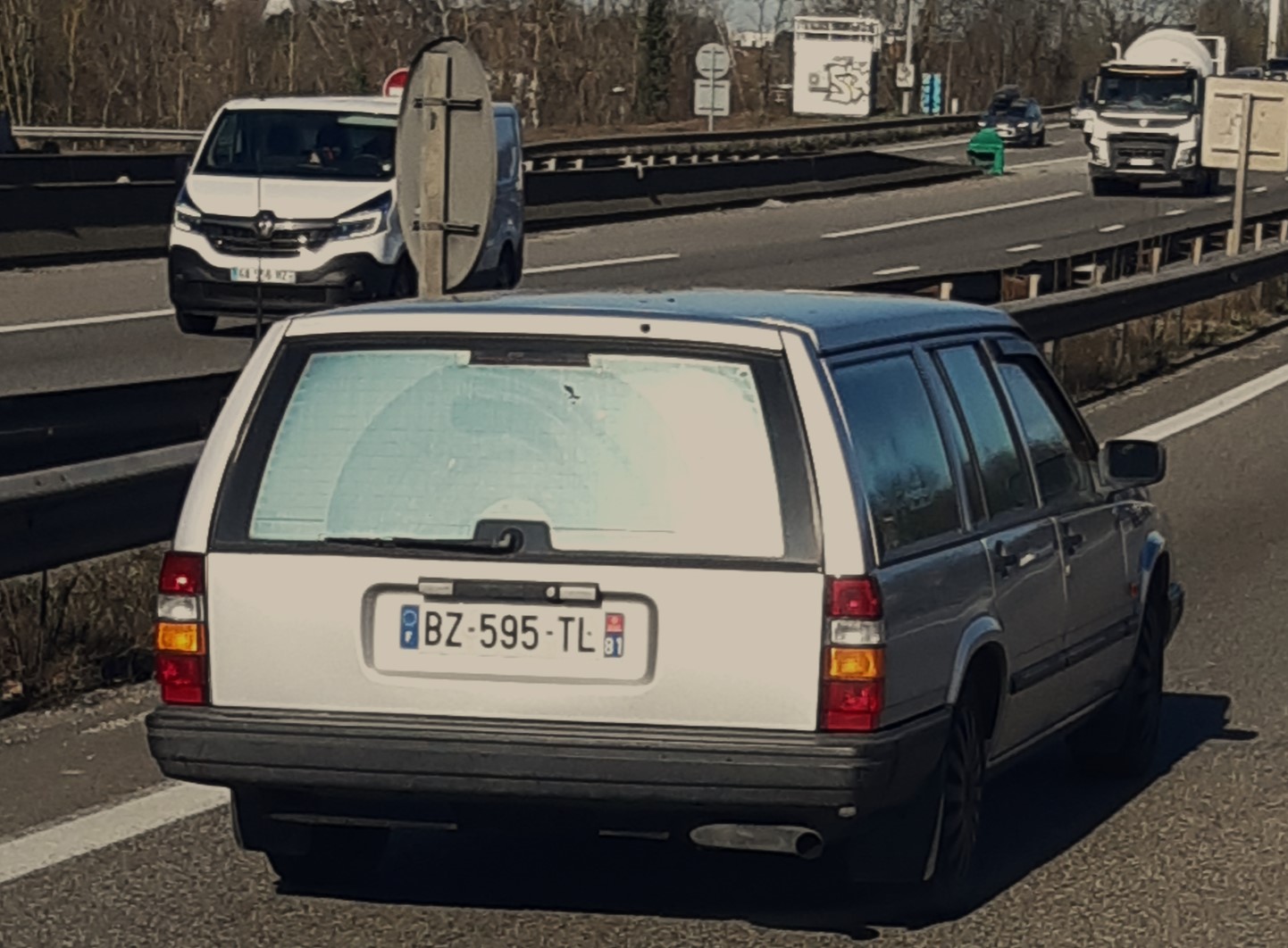 BZ-595-TL, Volvo 740 1st gen Wagon (745), 1985–1989