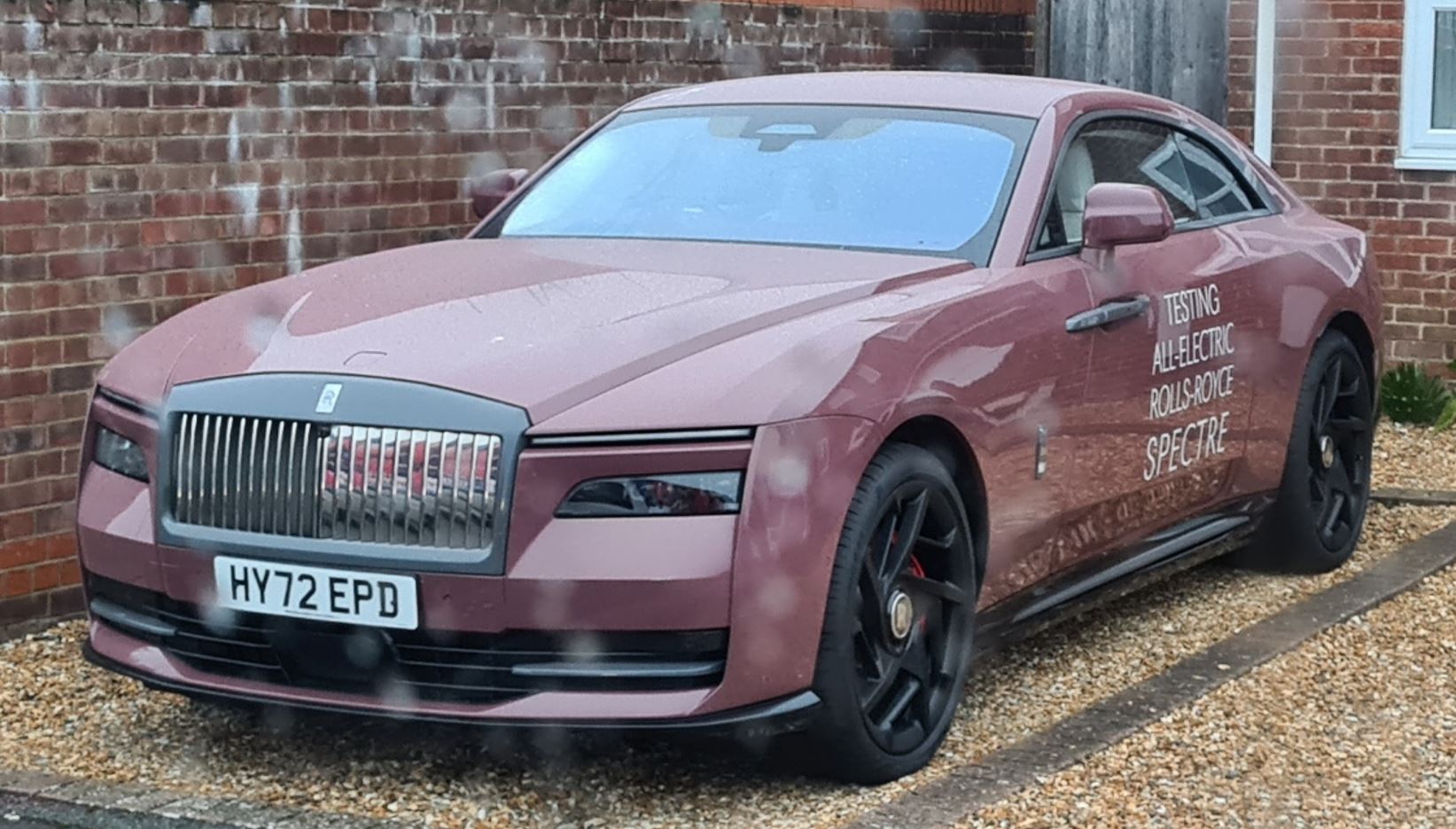 HY72EPD, Rolls-Royce Spectre 1st gen, 2023–