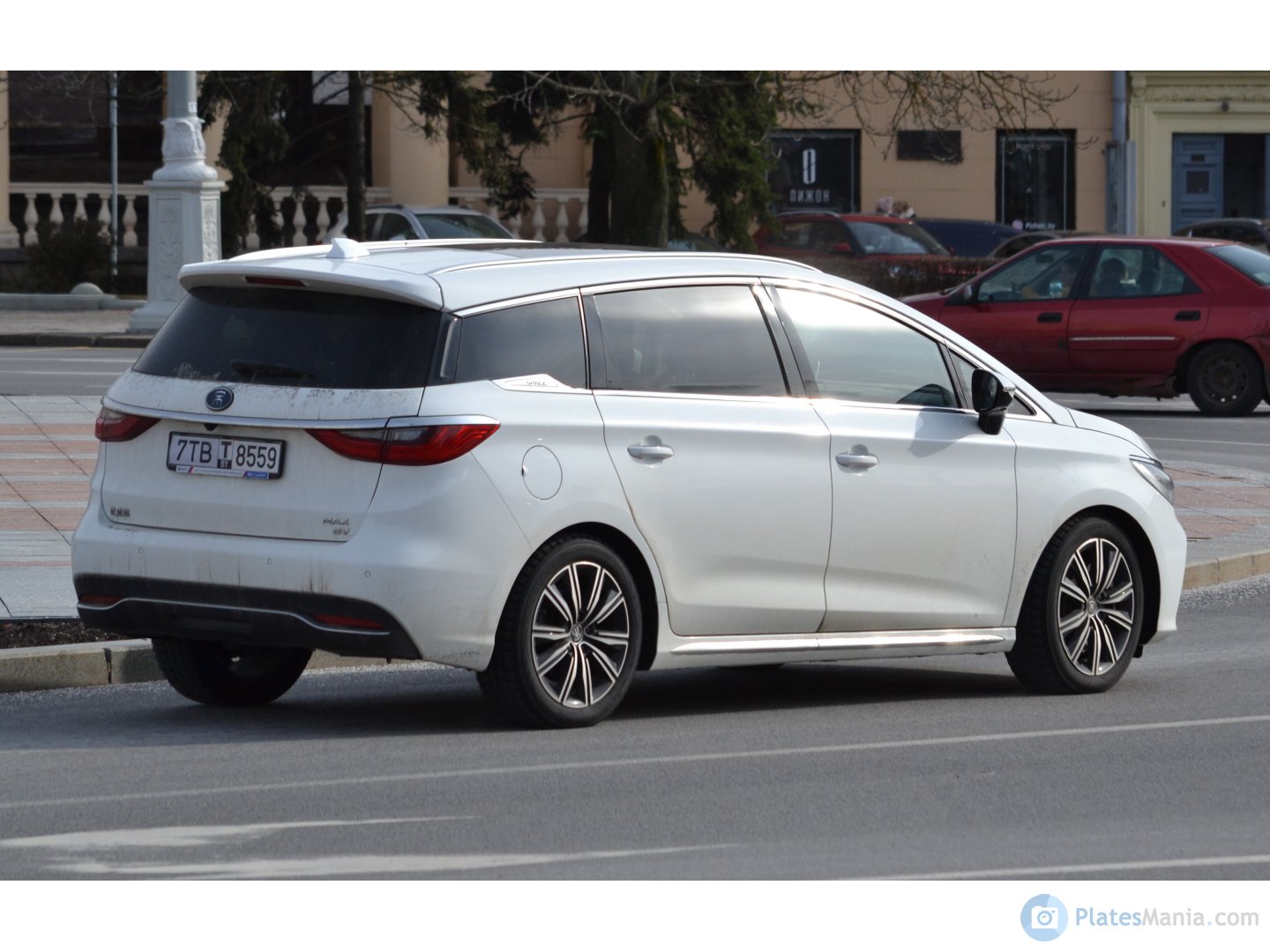 7TB T 8559, BYD Song 1st gen Max EV MPV, 2019–2020