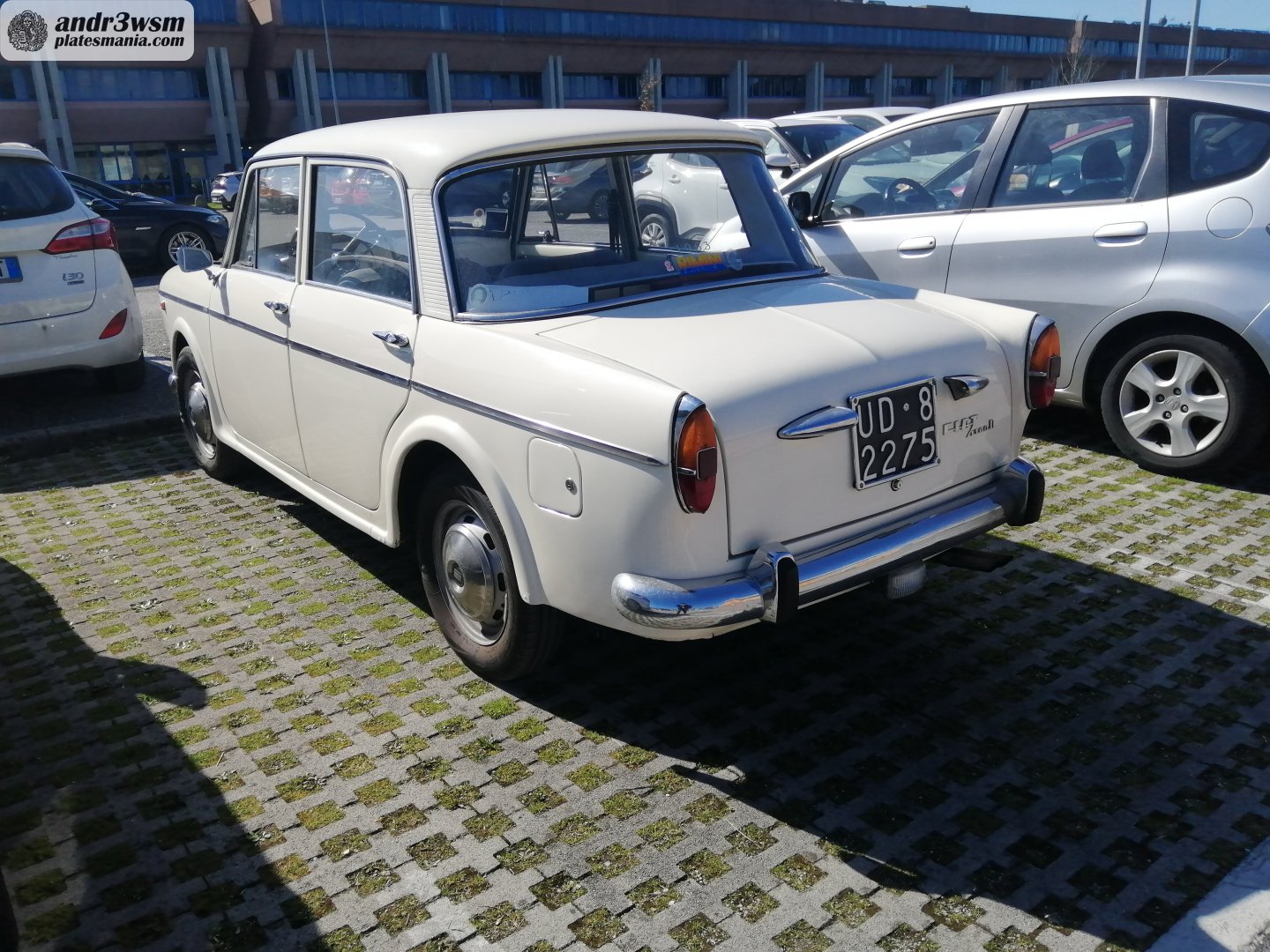 UD 82275, FIAT 1100 