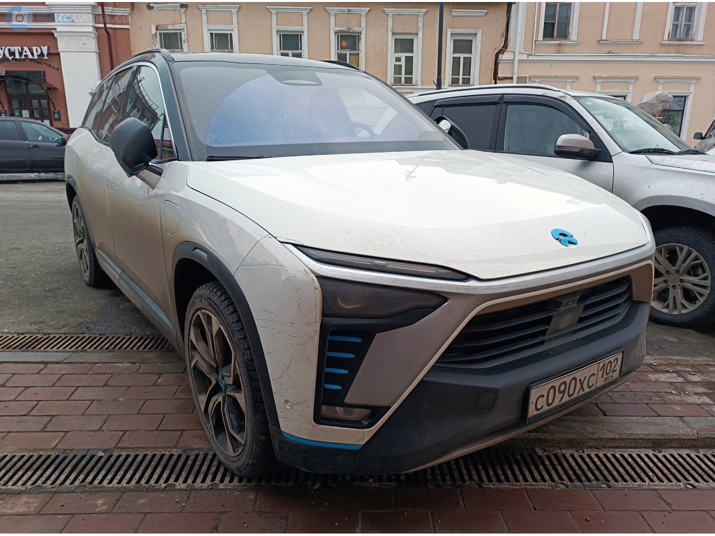 с 090 хс 102, NIO ES8 1st gen, 2018–2023