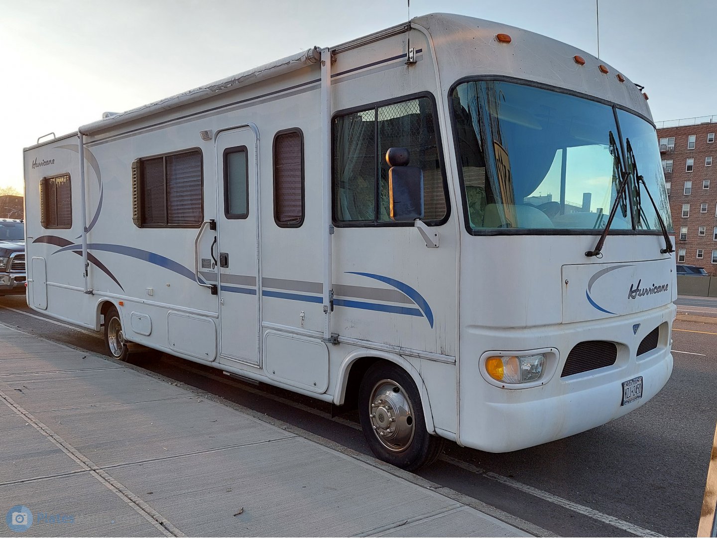 KZJ-2450, Thor Hurricane 