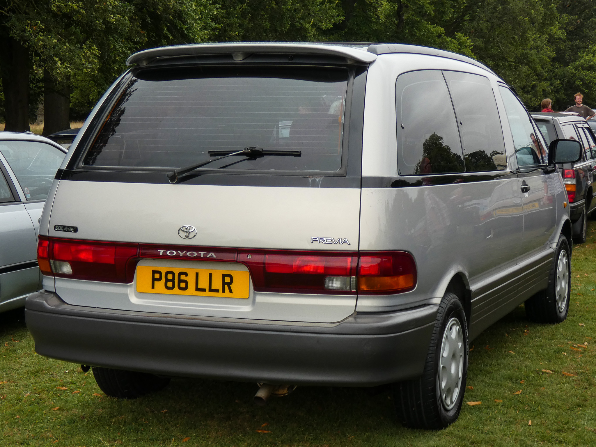 P86LLR, Toyota Previa 1st gen (R10/R20), 1990–2000
